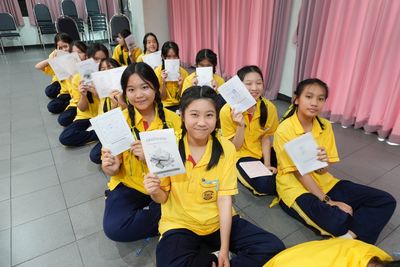 โรงเรียนปรีชานุศาสน์